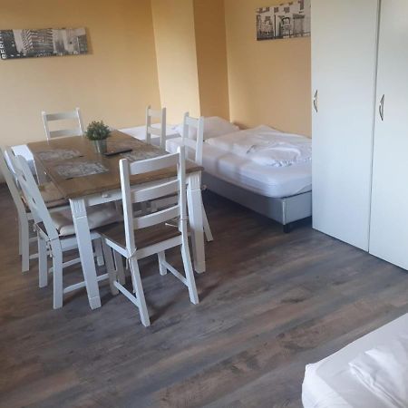 Pension 11 Apartments By Lorenc Berlin Extérieur photo